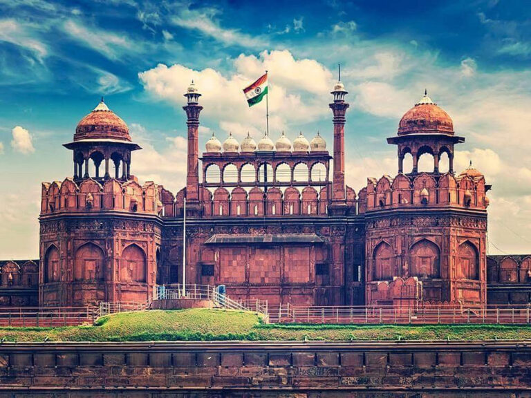 Imperial India Exploring the Mughal Legacy and Modern Identity_edulux-travel_01 (4)