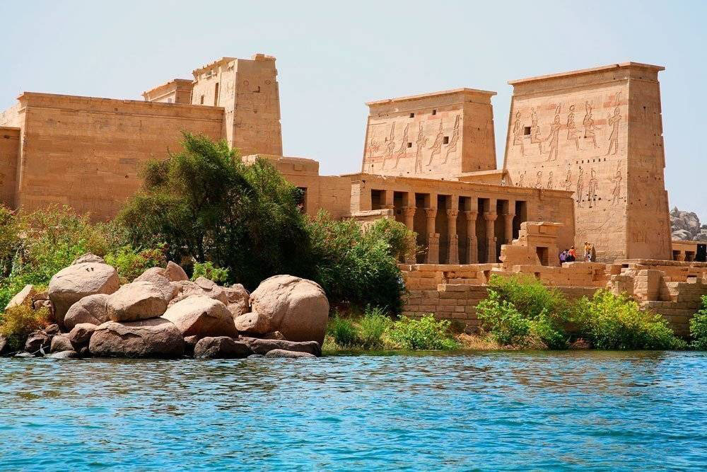Tourism and Sustainable Development in Egypt: A Challenge for the Future